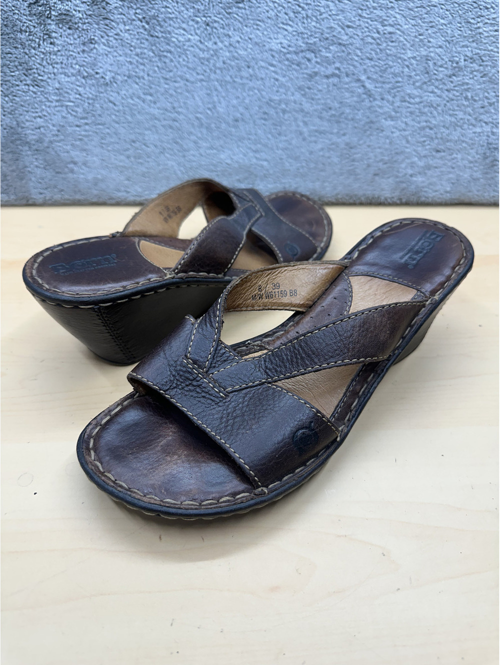 Born Brown Leather Wedge Sandals Classic Summer